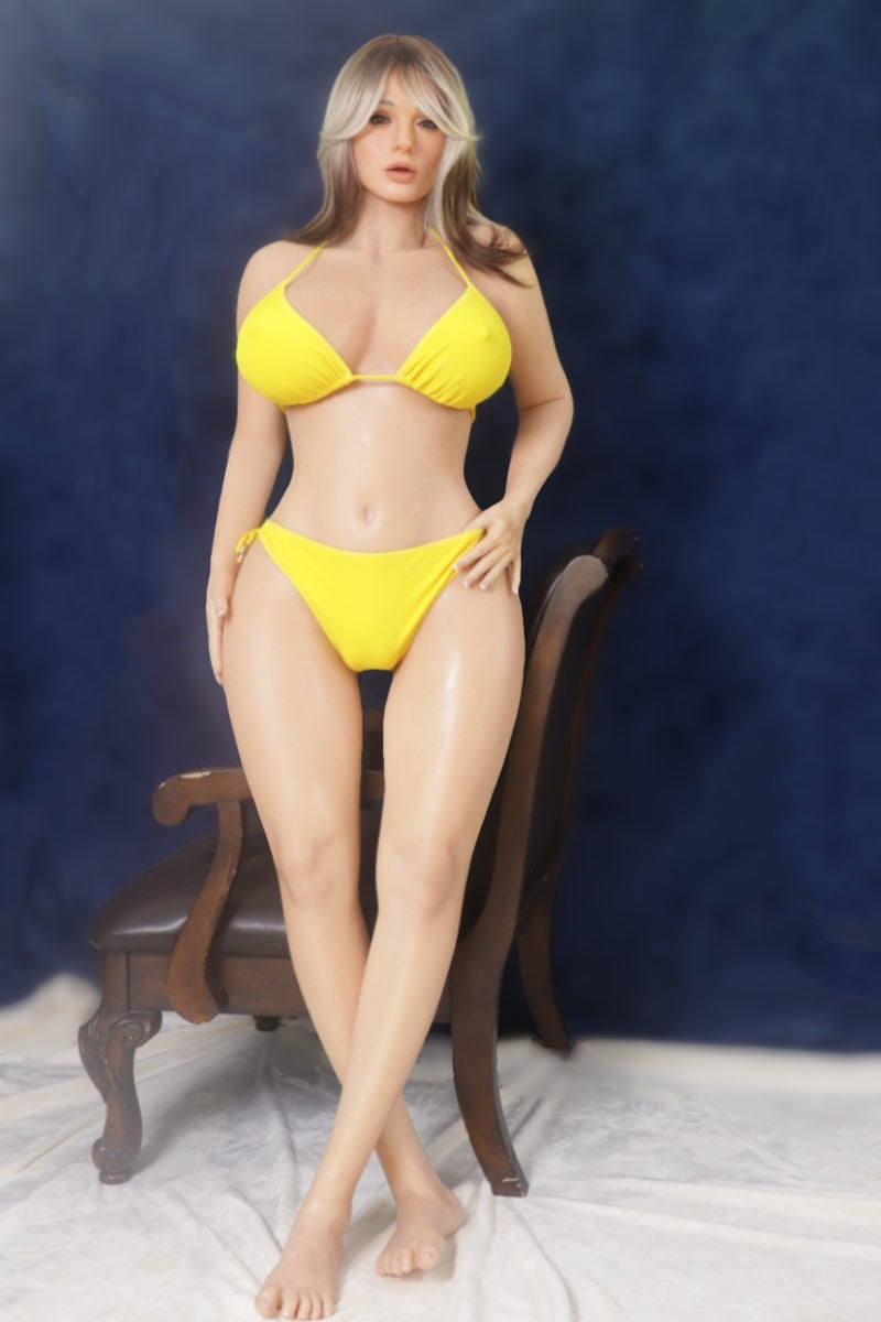 Nicole170I